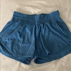 Lululemon shorts 3”
